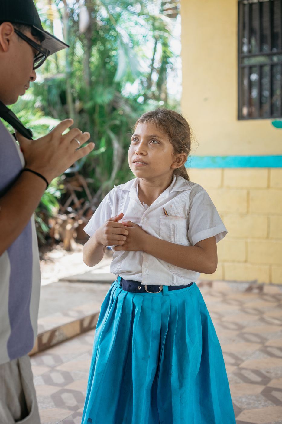 Carmencita con il suo papà in Honduras